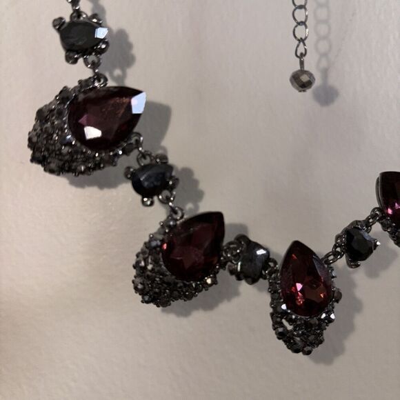 White House Black Market Dark Pink & Black SilverTone Statement Bold Necklace - Picture 2 of 8